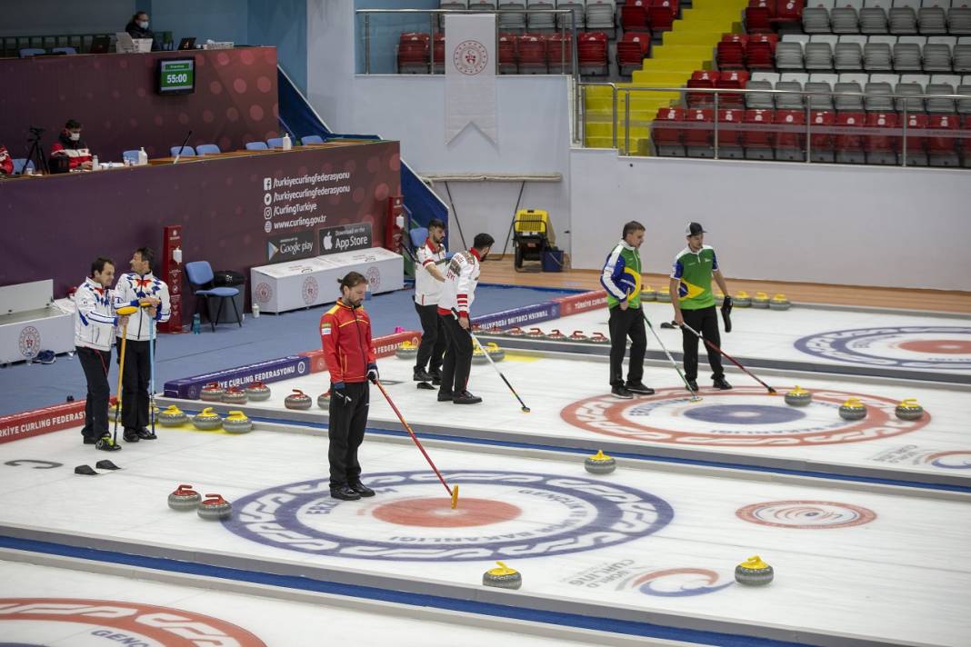 Curling: 2022 Kış Olimpiyat Oyunları ön eleme müsabakaları 16
