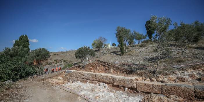 Gölyazı'daki kazılar Apollonia ad Rhyndacum Antik Kenti'nin tarihine ışık tutacak