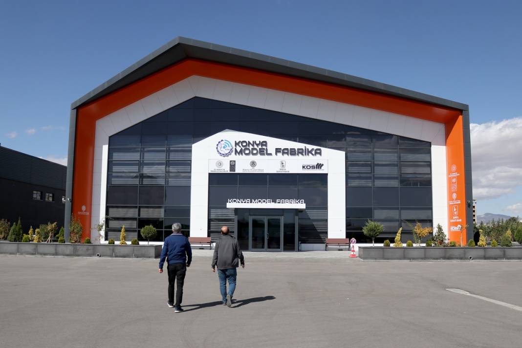 Konya'daki "model fabrika" firmalarda verimliliği artırıyor 2
