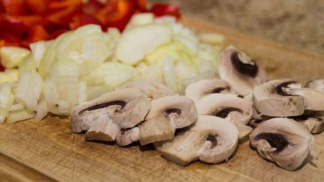 Çoğu kişi yanlış biliyor! Bu 5 yiyeceği yemeden önce asla yıkamayın! 6