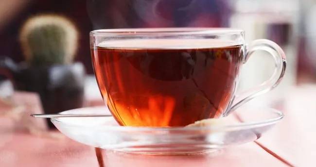 Siyah çay tiryakileri üzülecek! Bu zararları pek bilinmiyor 9