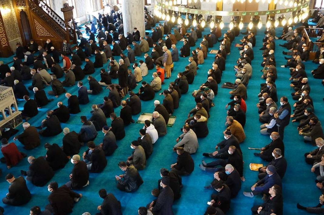 Konya, İstanbul, Ankara, İzmir cuma namazı vakti...17.11.2023 Konya Cuma namazı vakti 3