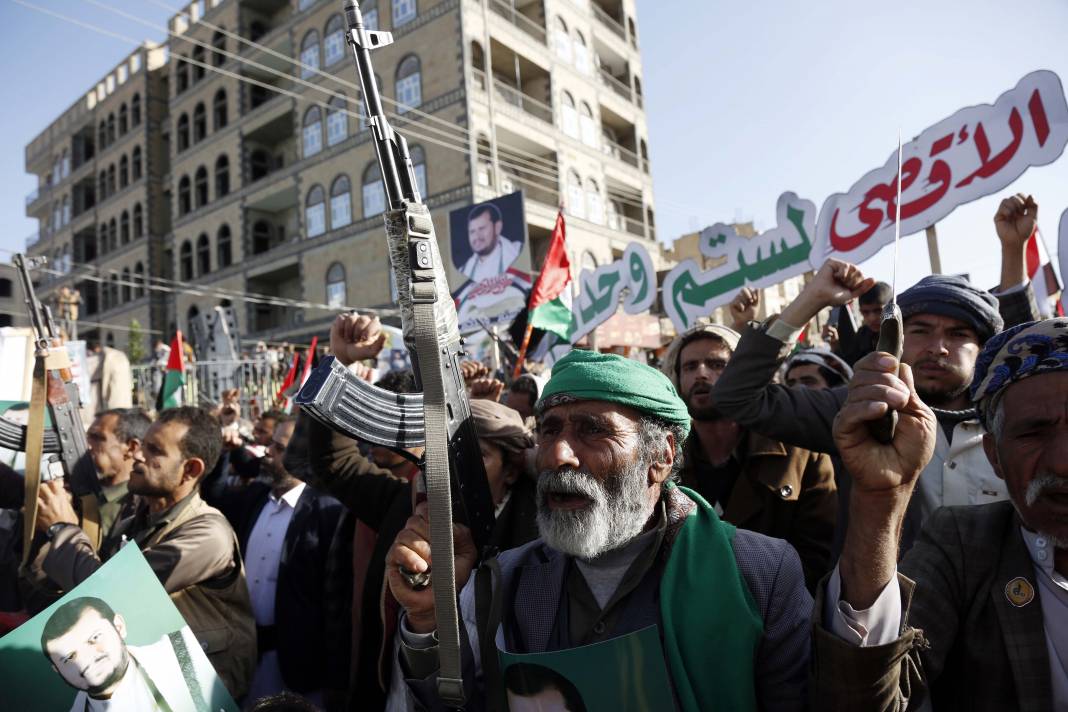 Yemenliler, İsrail'in Gazze'ye saldırılarını protesto etti 8