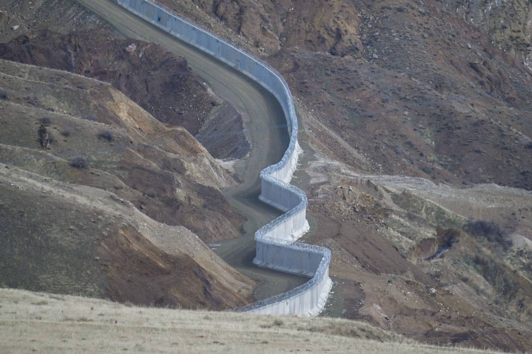 Van-İran sınırındaki güvenlik tedbirleri artıyor 3