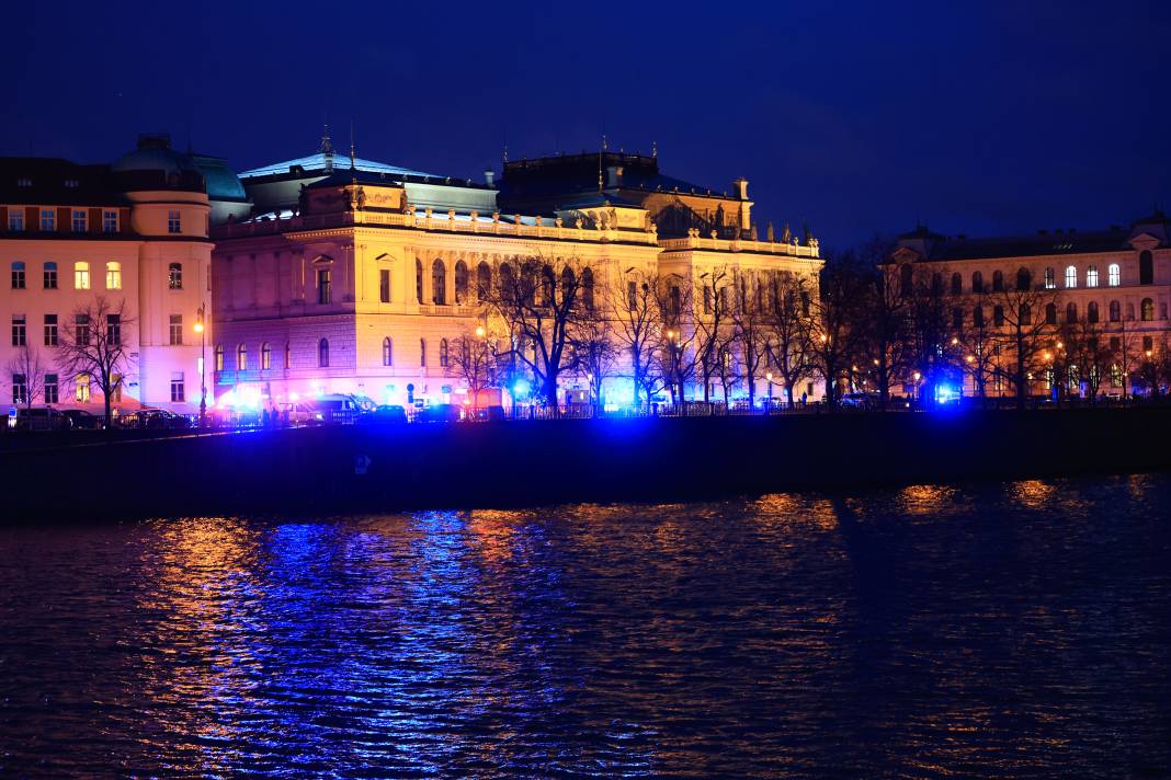 Prag'da üniversiteye saldırı: 15 ölü çok sayıda yaralı 2