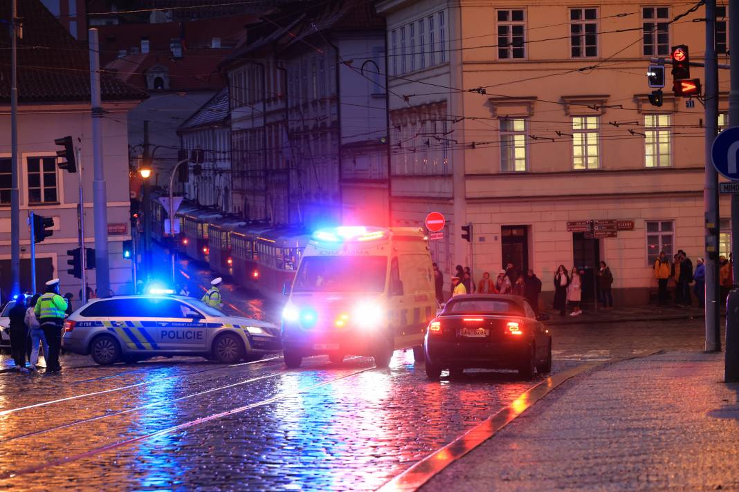 Prag'da üniversiteye saldırı: 15 ölü çok sayıda yaralı 5