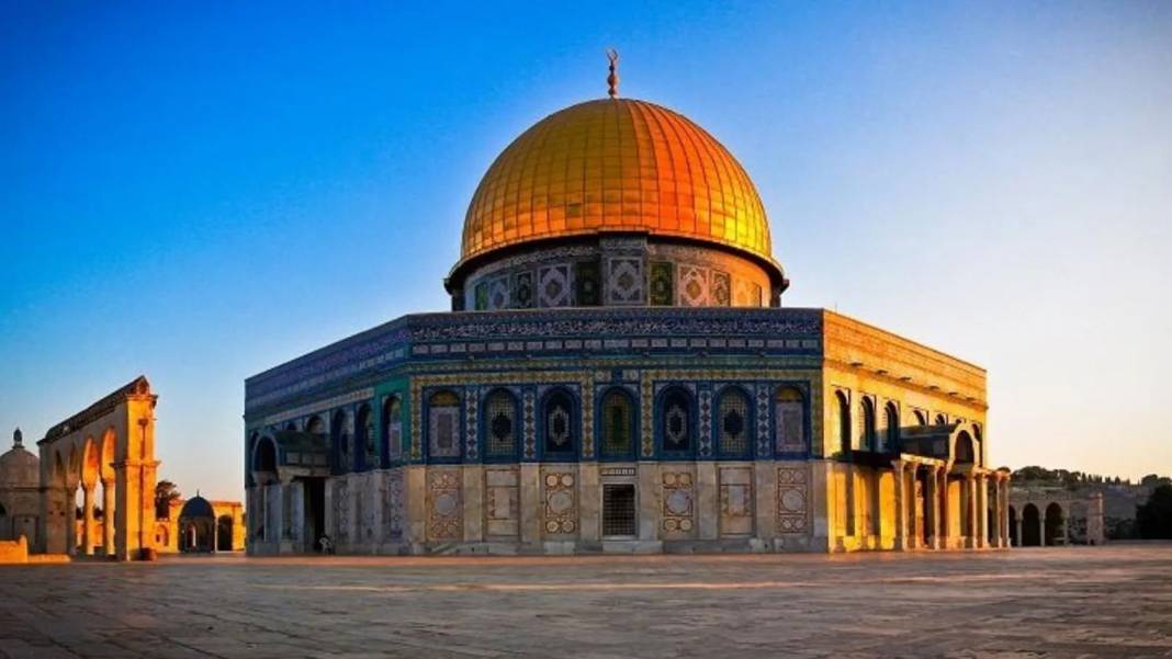 Gazze Şeridi'ne yönelik saldırılar şiddetlenerek devam ediyor 6