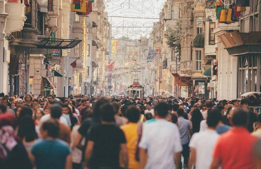 Türkiye nüfusunun ortanca yaşı artıyor 5