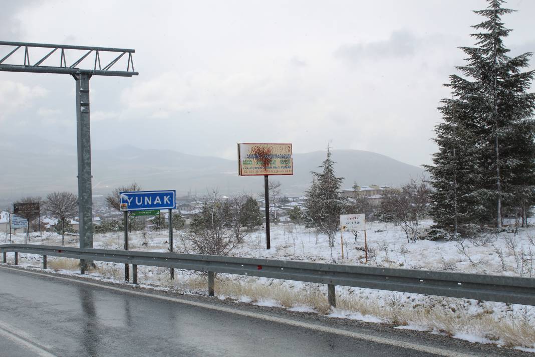 Mart ayının sonunda kar sürprizi: Konya'da etkili oldu... 1