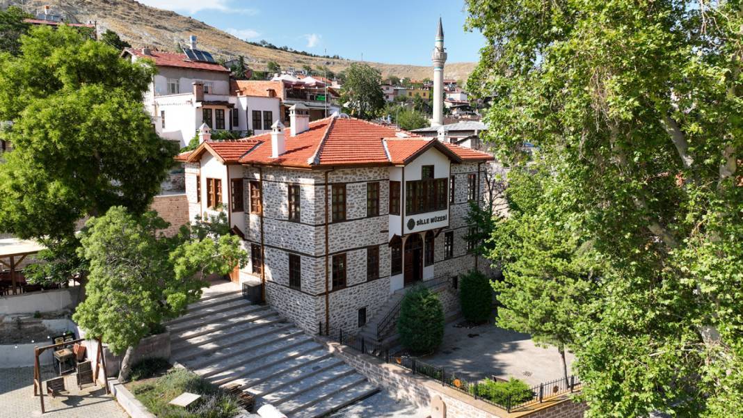 Konya'daki bu müze ziyaretçilerini Konya ve Sille'nin zaman yolculuğuna çıkarıyor 1