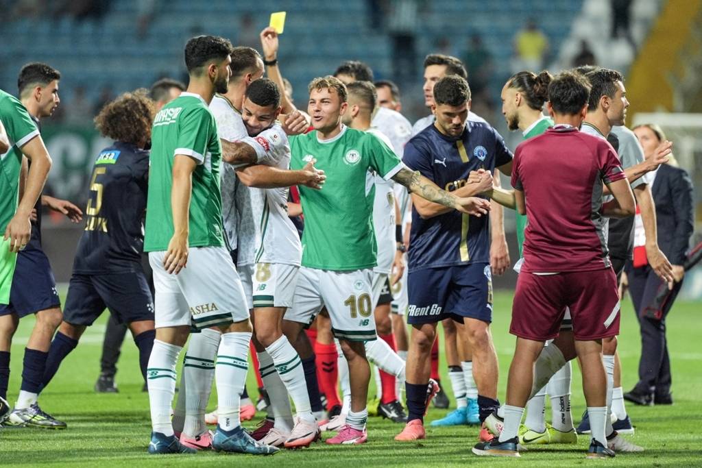 Kasımpaşa-Konyaspor maçından kareler 31