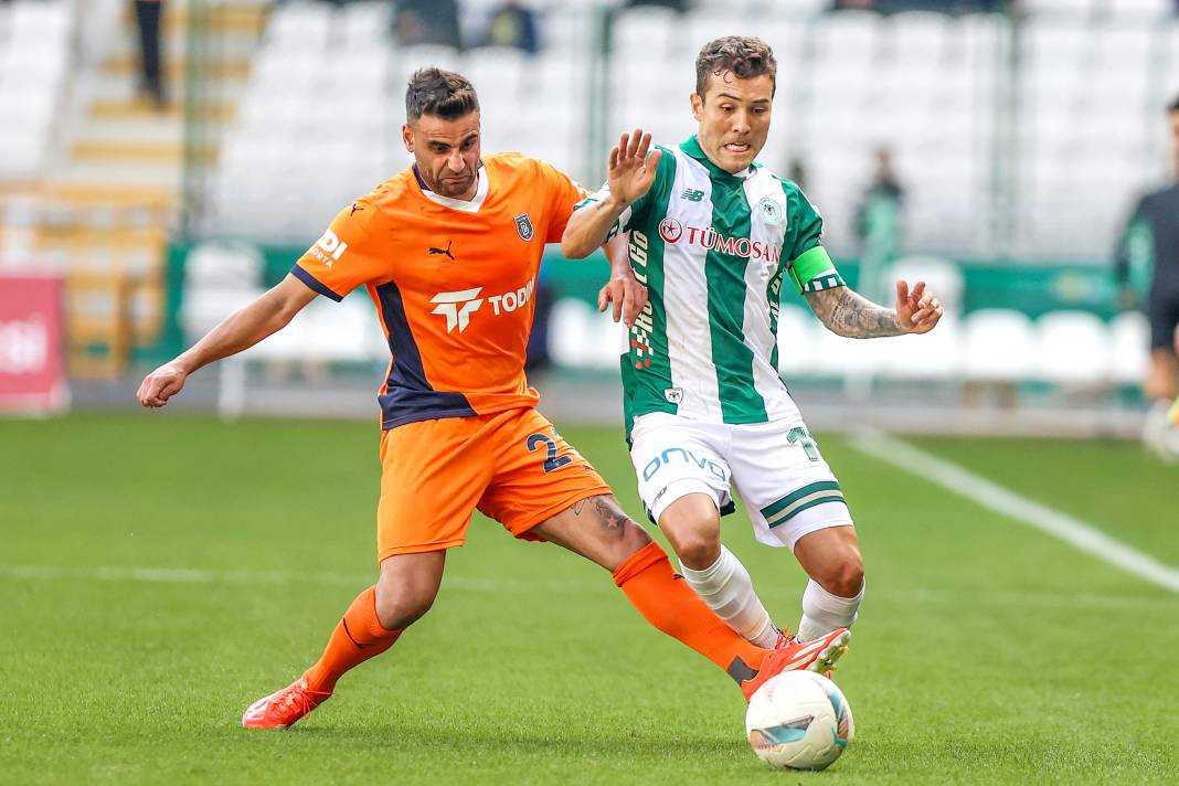 Konyaspor'un Başakşehir galibiyetinden kareler 26