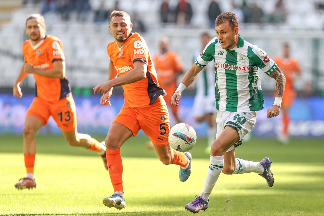 Konyaspor'un Başakşehir galibiyetinden kareler 21