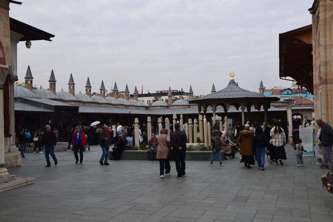 Konya, Mevlana Türbesi ile Türkiye turizminde zirvede! 13