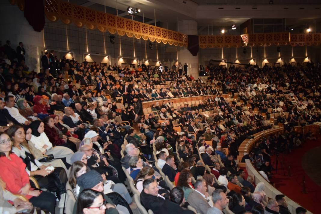 Muhabbet kokan Konya'da Mevlana anıldı! 41