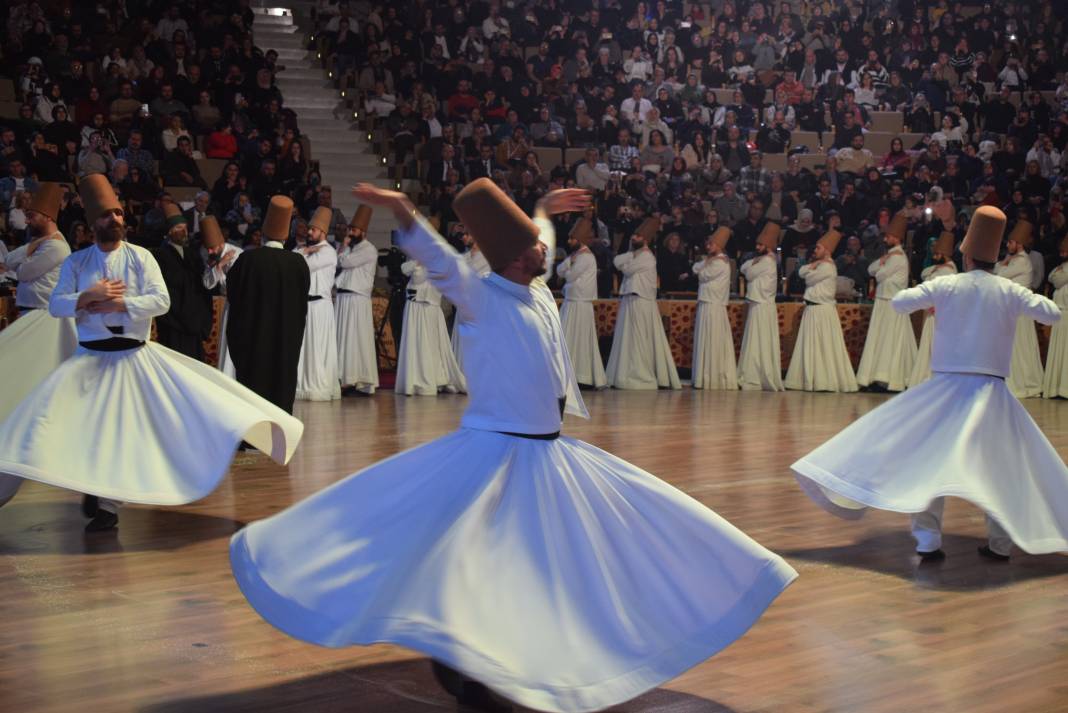 Muhabbet kokan Konya'da Mevlana anıldı! 30