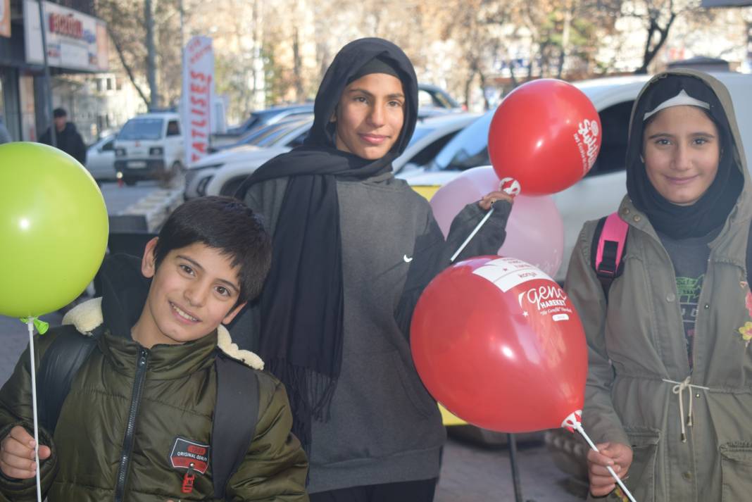 Konya'nın minikleri şivlilik coşkusuyla sokakları şenlendirdi 3