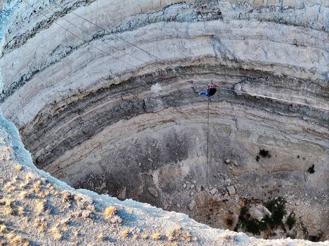 Konya'da tehlikeye dikkat  çekmek için tehlikeye indiler 12