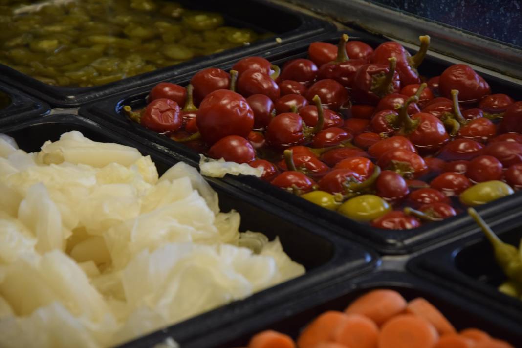 Konya’nın ilk ve tek turşucusundan turşu sırları ve tarifi! 16