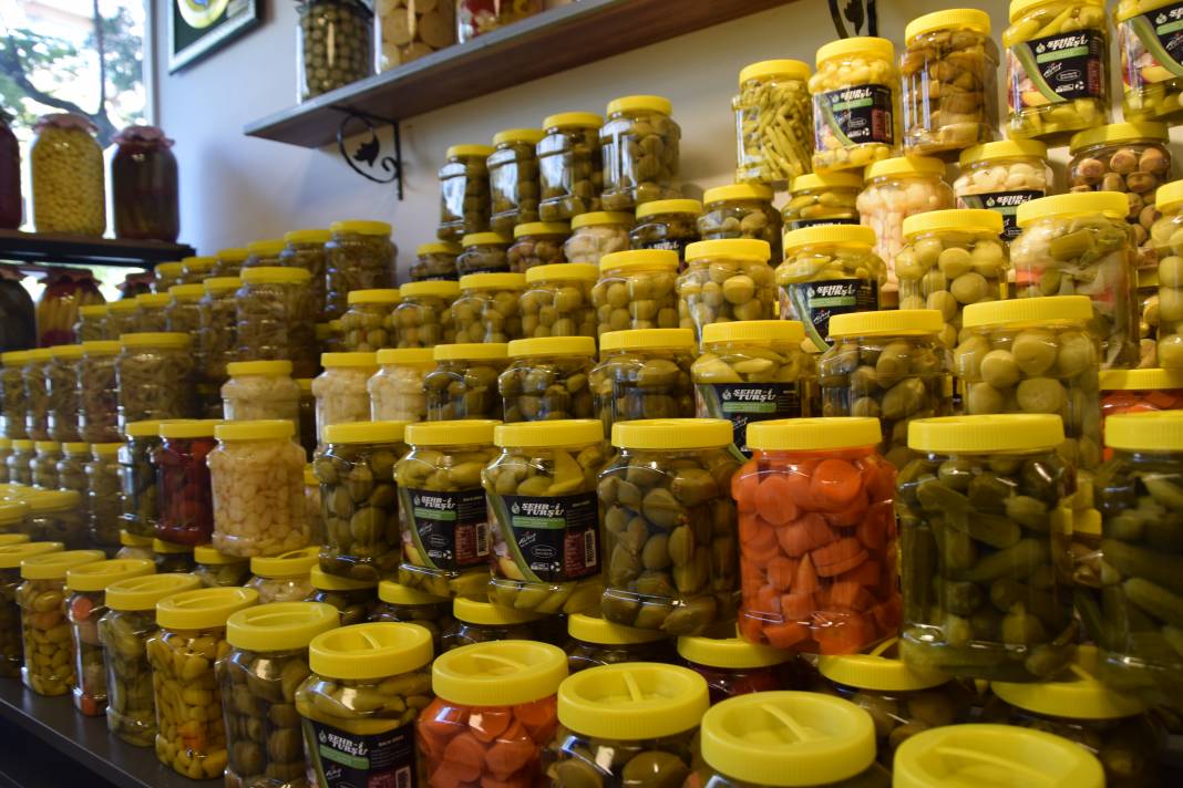 Konya’nın ilk ve tek turşucusundan turşu sırları ve tarifi! 10