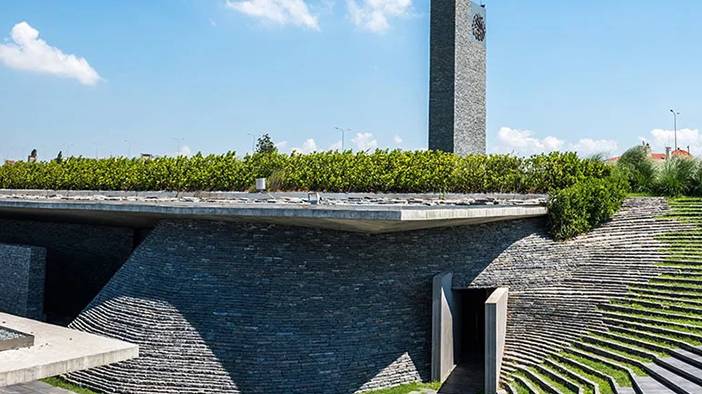 Görenleri şaşkına çeviren ilginç mimari yapılar 9