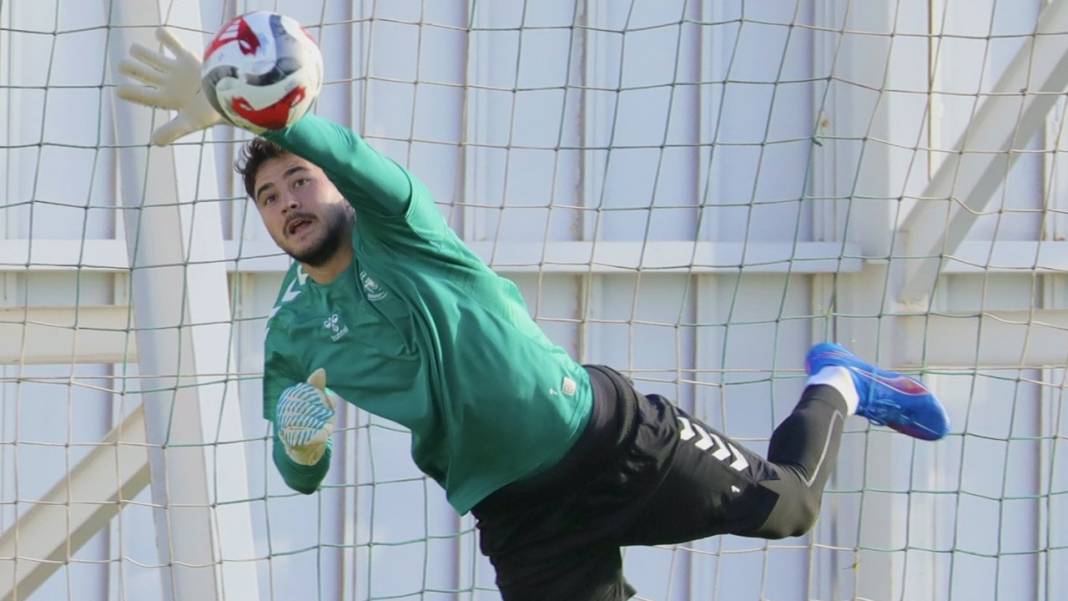 Konyaspor'da Deniz Ertaş aslında kim? 4