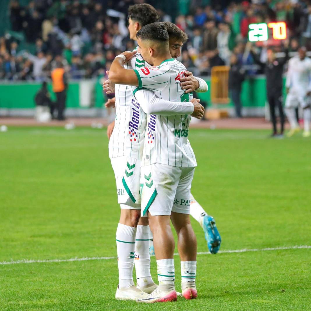 İşte Konyaspor-12Bingölspor maçının en güzel anları 19