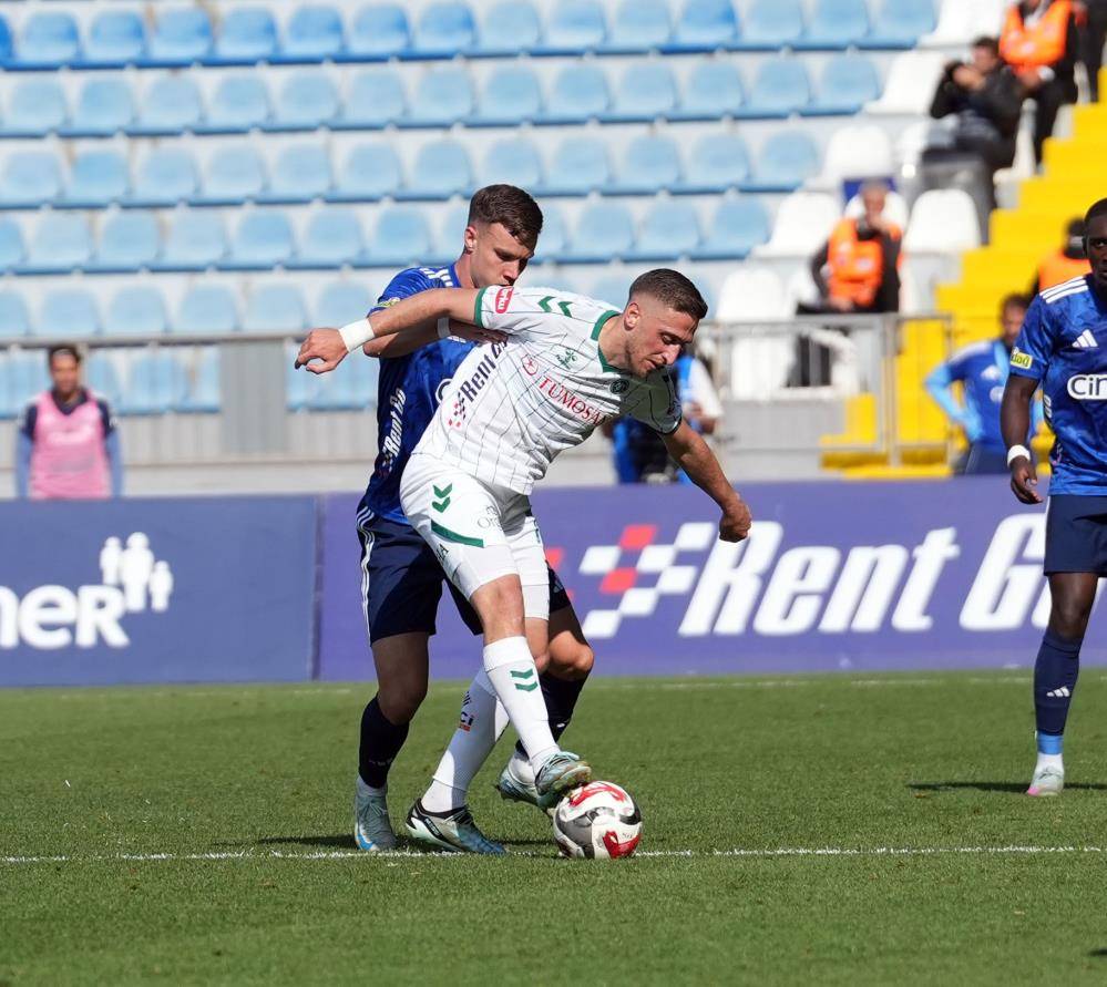 Konyaspor'da milli ara öncesi karne belli oldu 6