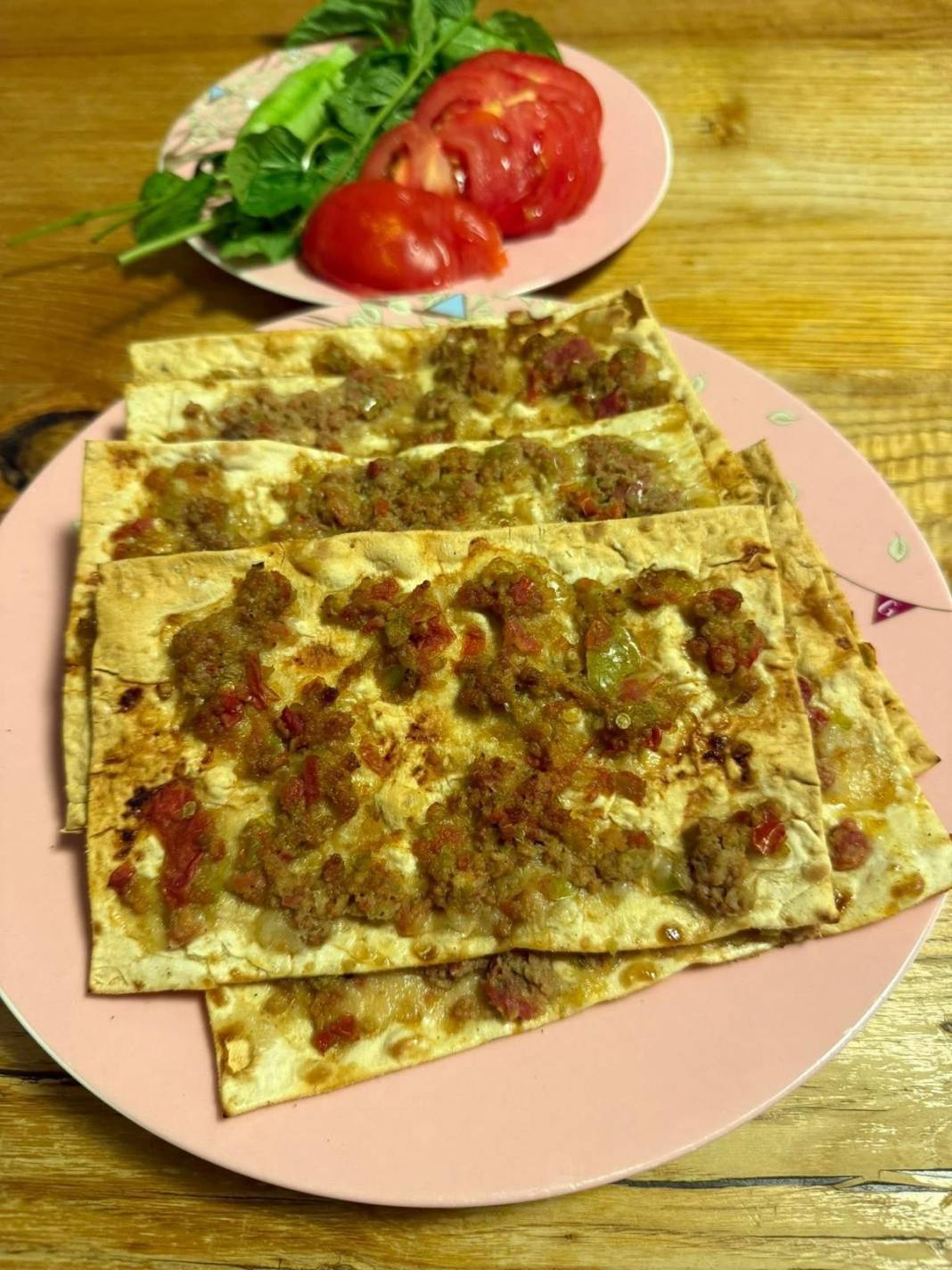 BİM'deki etliekmek bildiğimiz etliekmek mi? Denedi, paylaştı, işte sonuç! 1