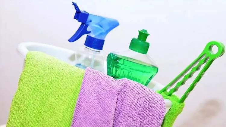 Bu yöntemlerle fayanslarınız parlayacak: Sırrınız merak edilecek 1