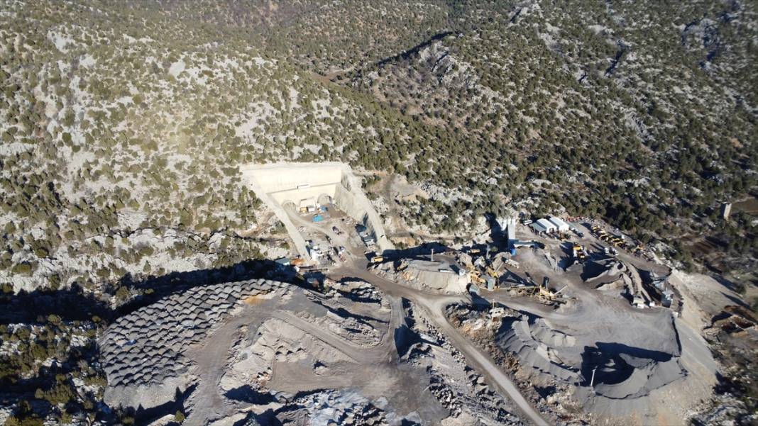 Bir ucu Antalya’da bir ucu Konya’da olan Alacabel Tüneli ne zaman açılacak? 2