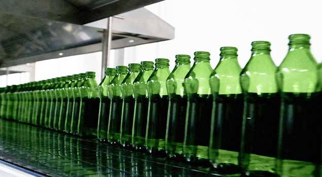 Şişeyi açınca bu koku geliyorsa maden suyunu asla içmeyin! 10