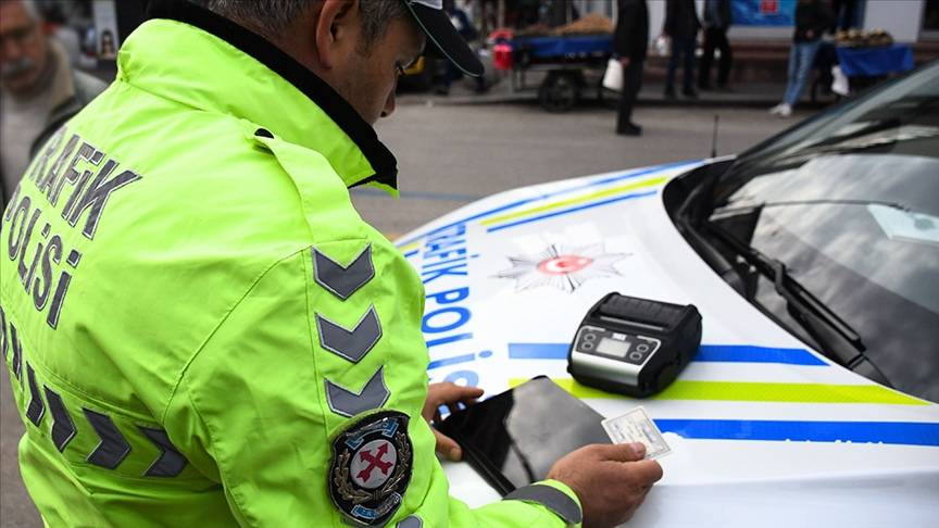 Trafik ihlallerine rekor ceza! Artık gözünün yaşına bakılmayacak 2