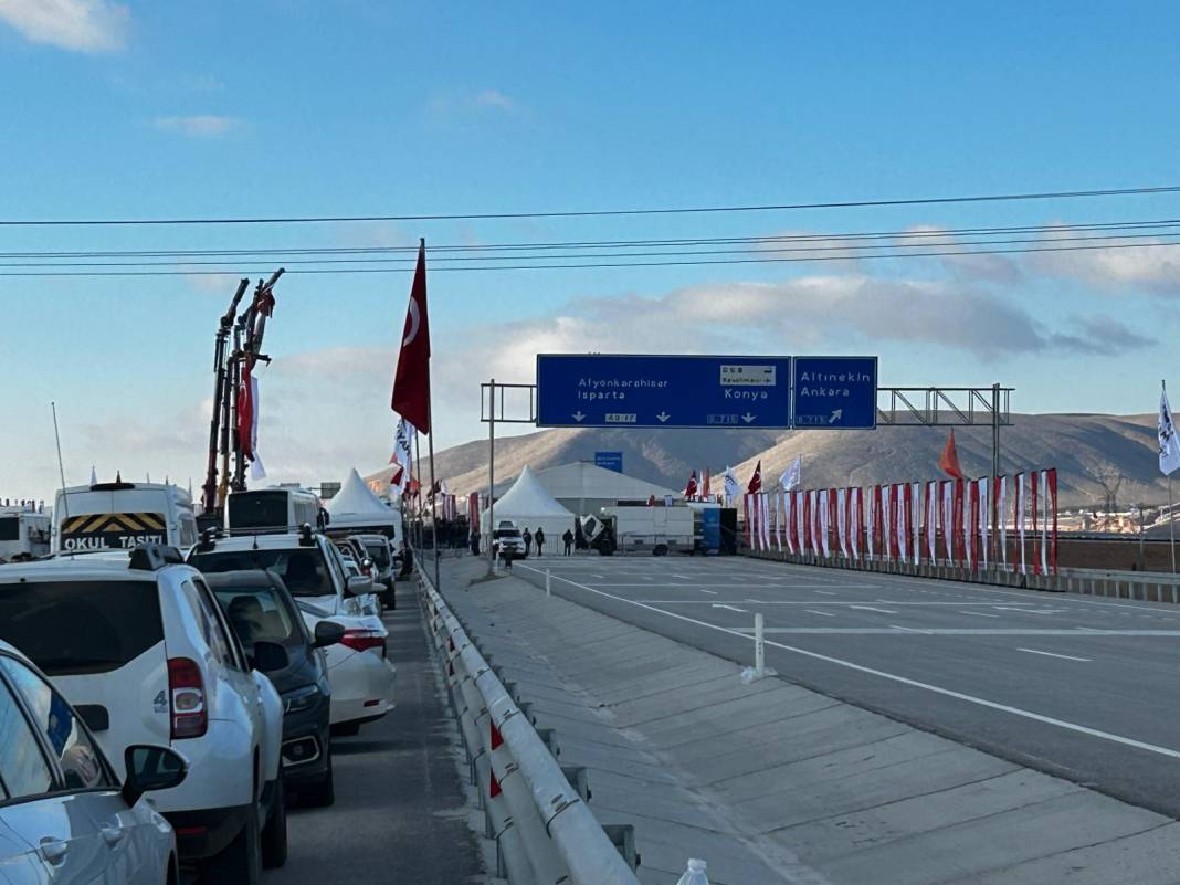 Konya’yı kucaklayacak yol projesinde son durumu tek karede anlattı 12