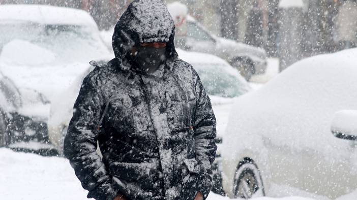 Tek hareketle evinize soğuk giremeyecek: Penceredeki bu ayarı hala bilmeyenler var 5