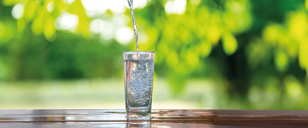 Şişeyi açınca bu koku geliyorsa maden suyunu asla içmeyin! 3