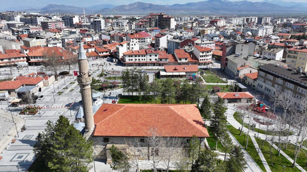 Konya’da huzur bulabileceğiniz manevi mekanlar 30