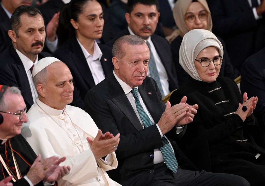 Papa 14. Leo'nun ilk resmi yurt dışı durağı Türkiye oldu 17