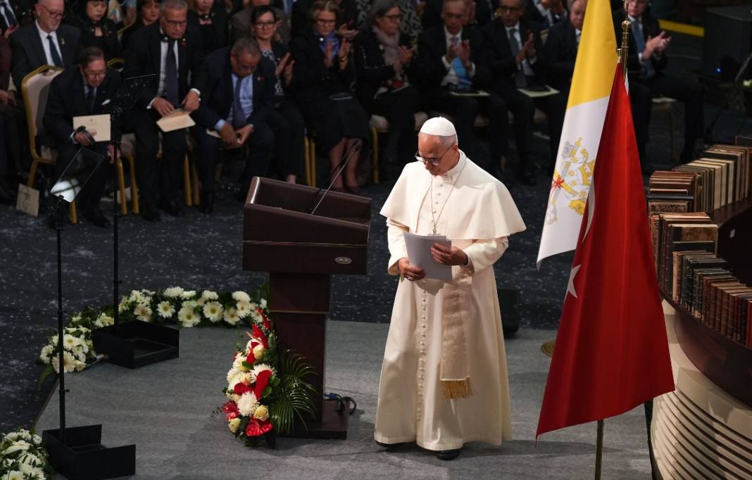 Papa 14. Leo'nun ilk resmi yurt dışı durağı Türkiye oldu 13