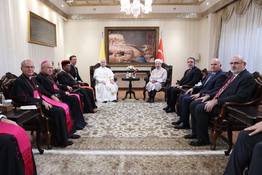 Papa 14. Leo'nun ilk resmi yurt dışı durağı Türkiye oldu 9