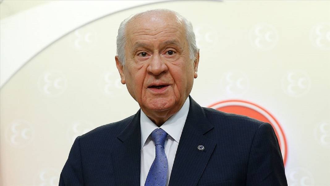 Devlet Bahçeli neden hiç evlenmedi? 6