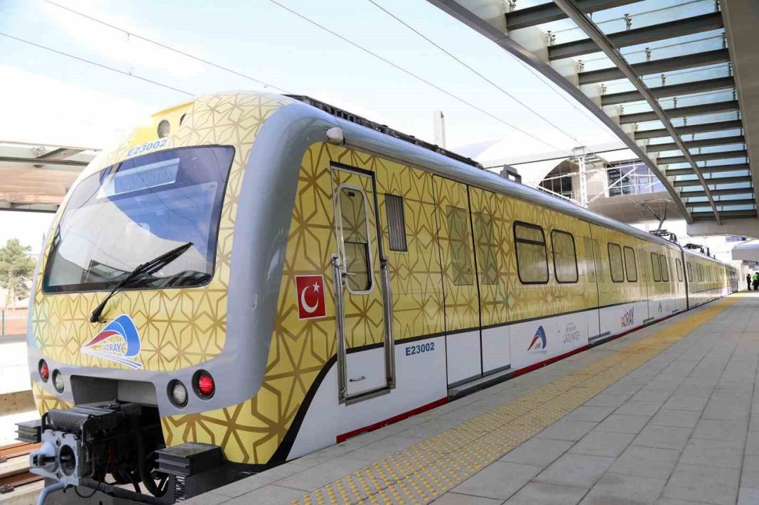 Konya’nın banliyö projesinde raylara inecek trenler belli oldu! 3