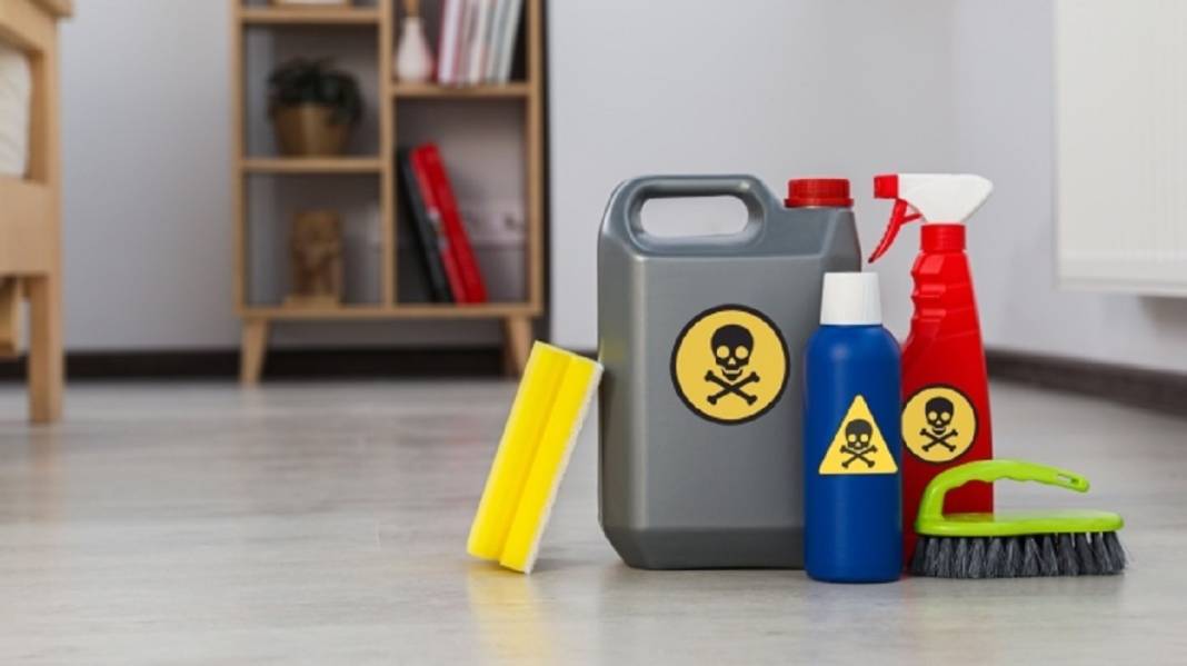 Ölüme yol açan temizlik üçlüsü! 4