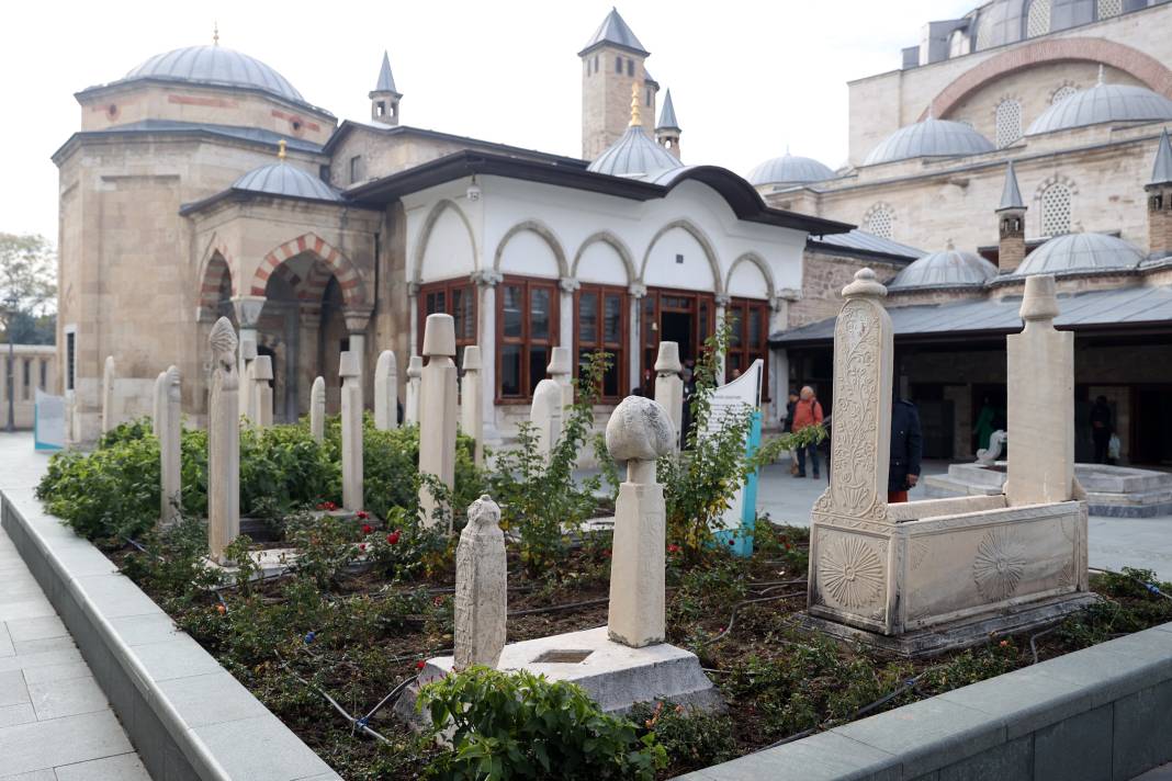 Mevlana’nın 752 yıllık çağrısı Konya’da milyonları buluşturuyor! 20