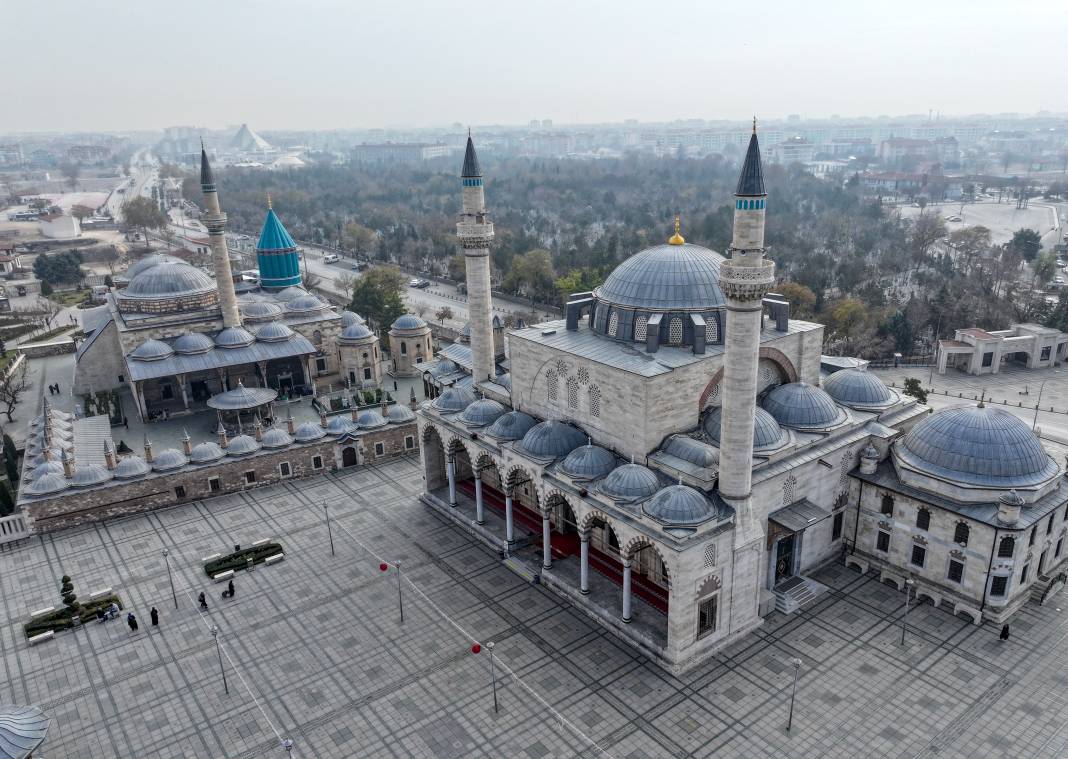 Mevlana’nın 752 yıllık çağrısı Konya’da milyonları buluşturuyor! 16