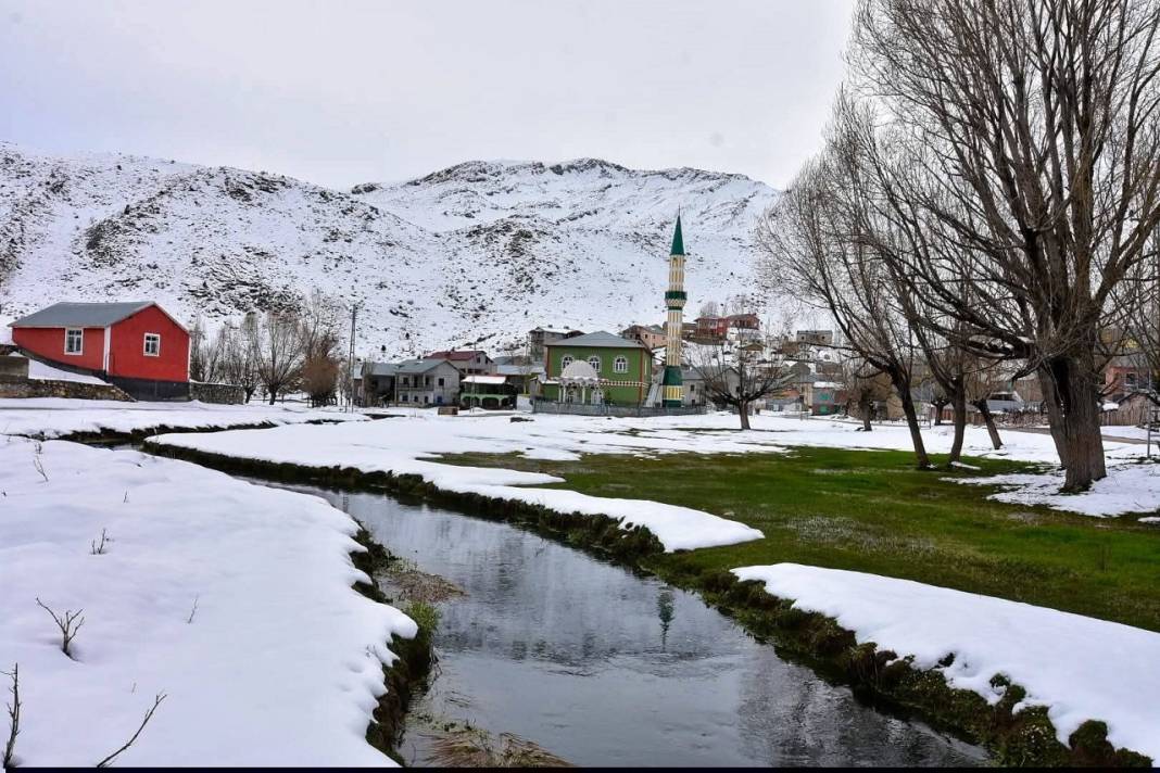 Konya beyaza büründü! Kartpostallık görüntüler mest etti 3