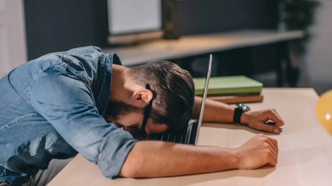 İnternet bağımlısı olduğumuzu nasıl anlarız? 6