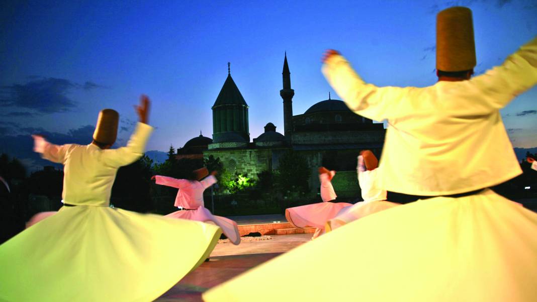 Fotoğraflarla Hz. Mevlana ve Şeb-i Arus 17