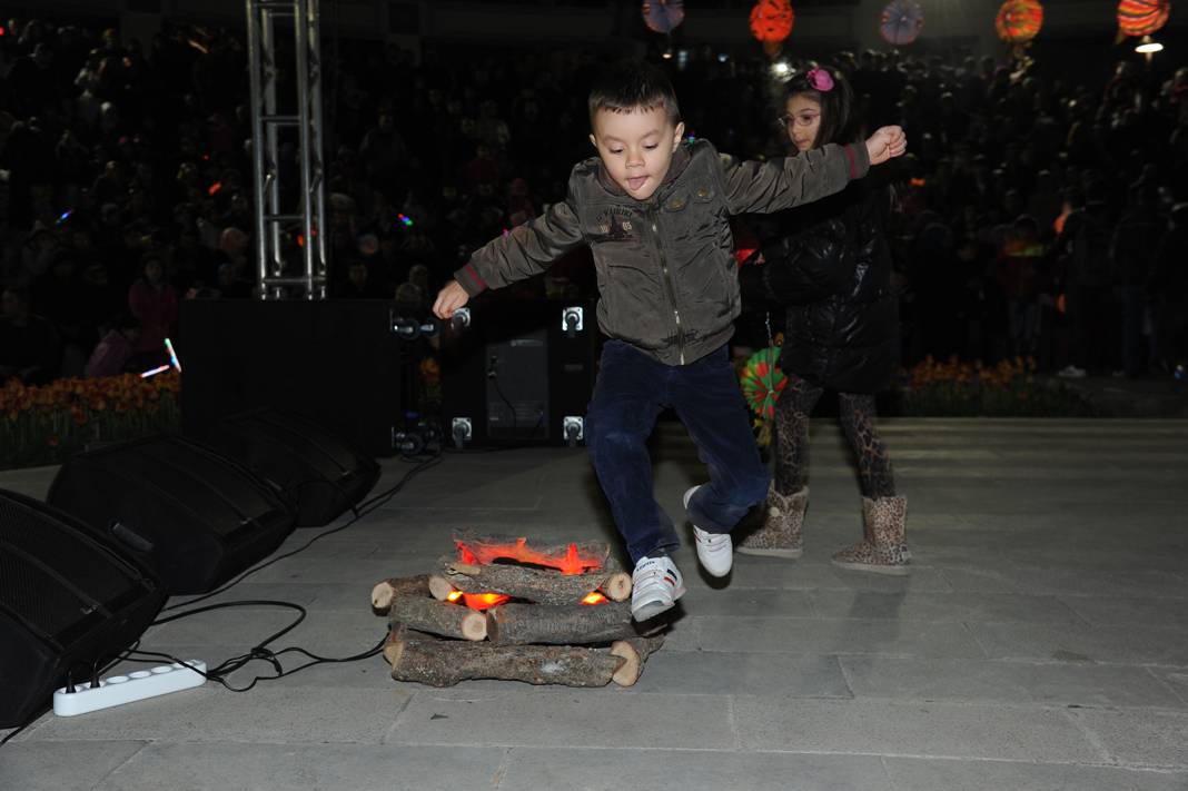 Konya’da gökyüzü şenlendi: Türkiye bu manzarayı konuştu 8