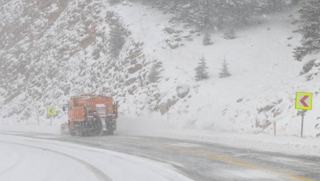 Konya’yı Antalya’ya bağlayan yolda kar alarmı! 9